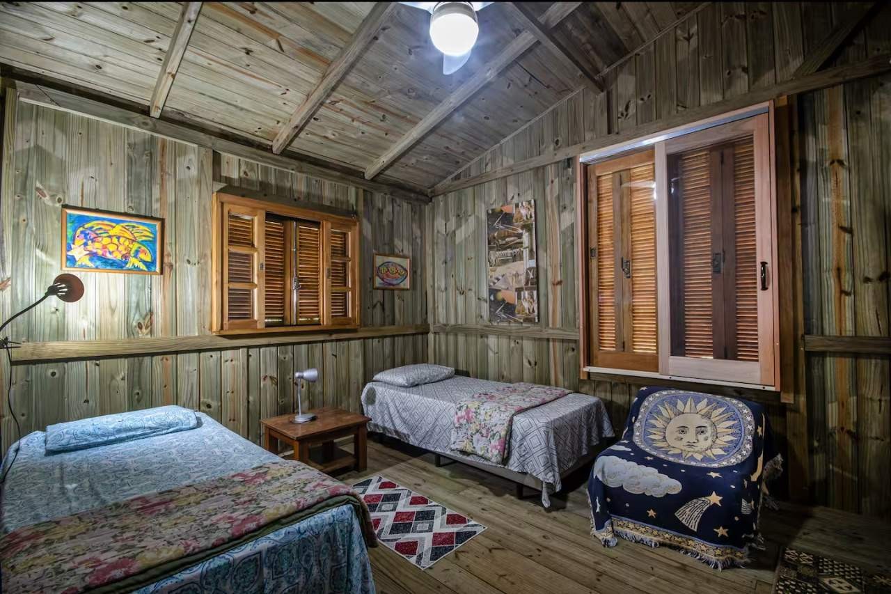Quarto Duplo Solteiro do Chalé Siriú em Garopaba